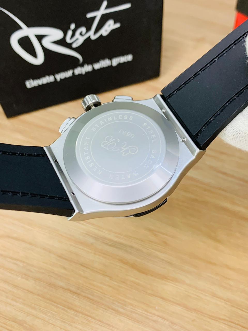 Hublot Classic Fusion - Leather Straps - Premium Watch - Black Silver